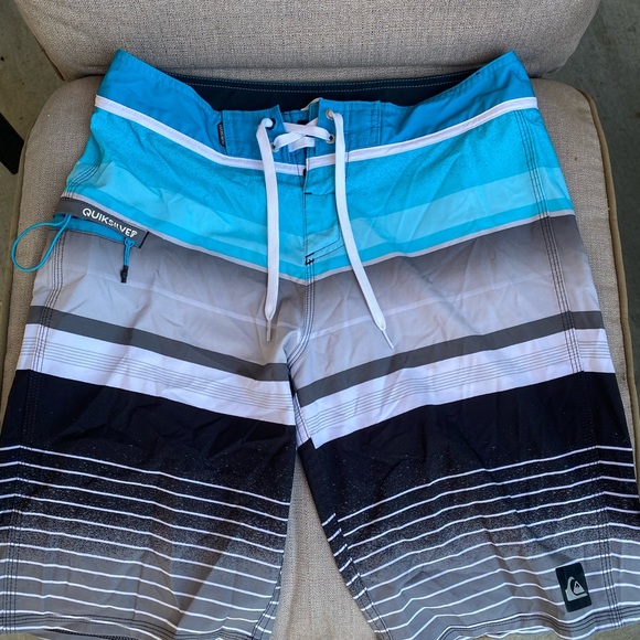 Quiksilver Other - Bundle /board shorts